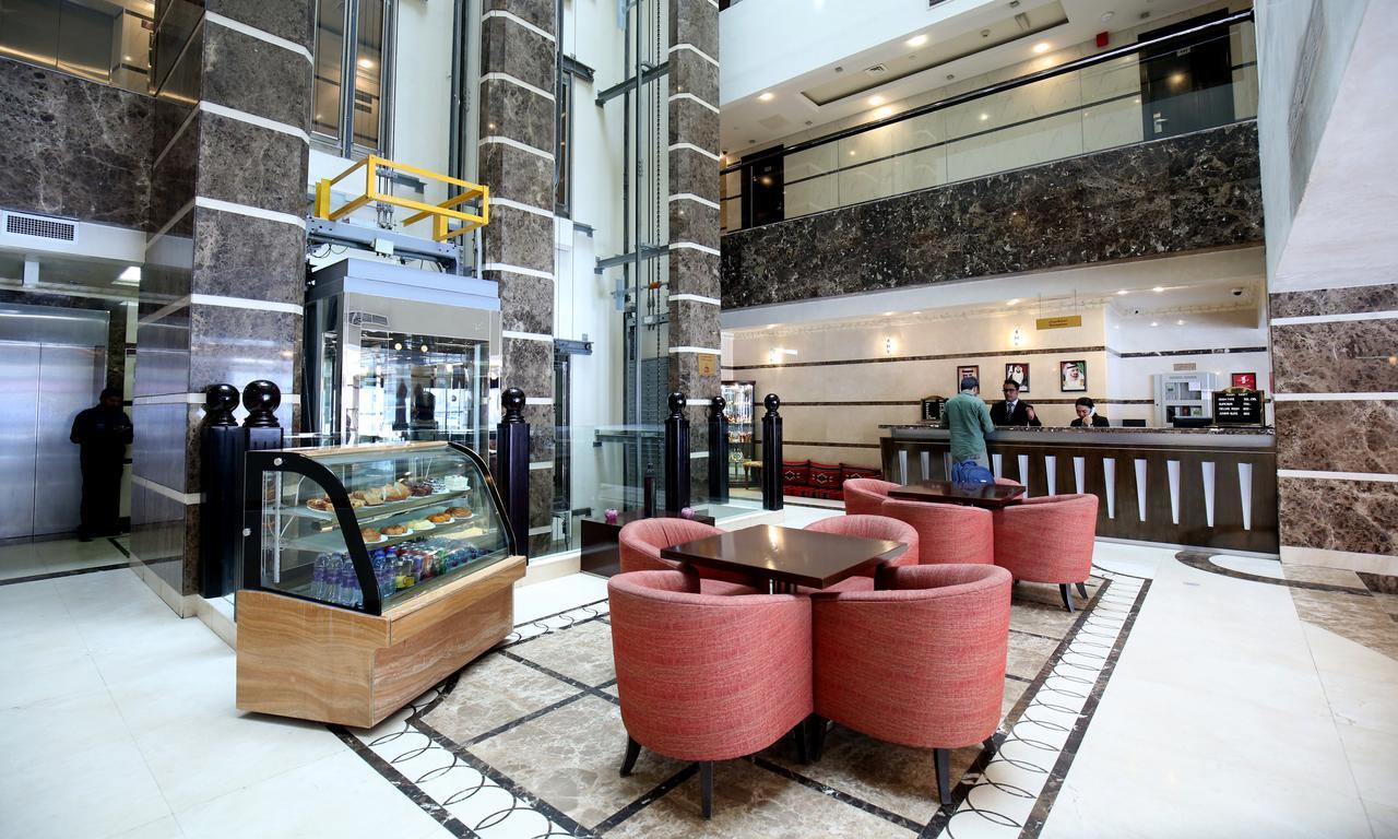 London Crown Hotel Дубай Экстерьер фото