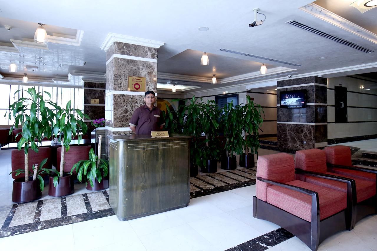 London Crown Hotel Дубай Экстерьер фото